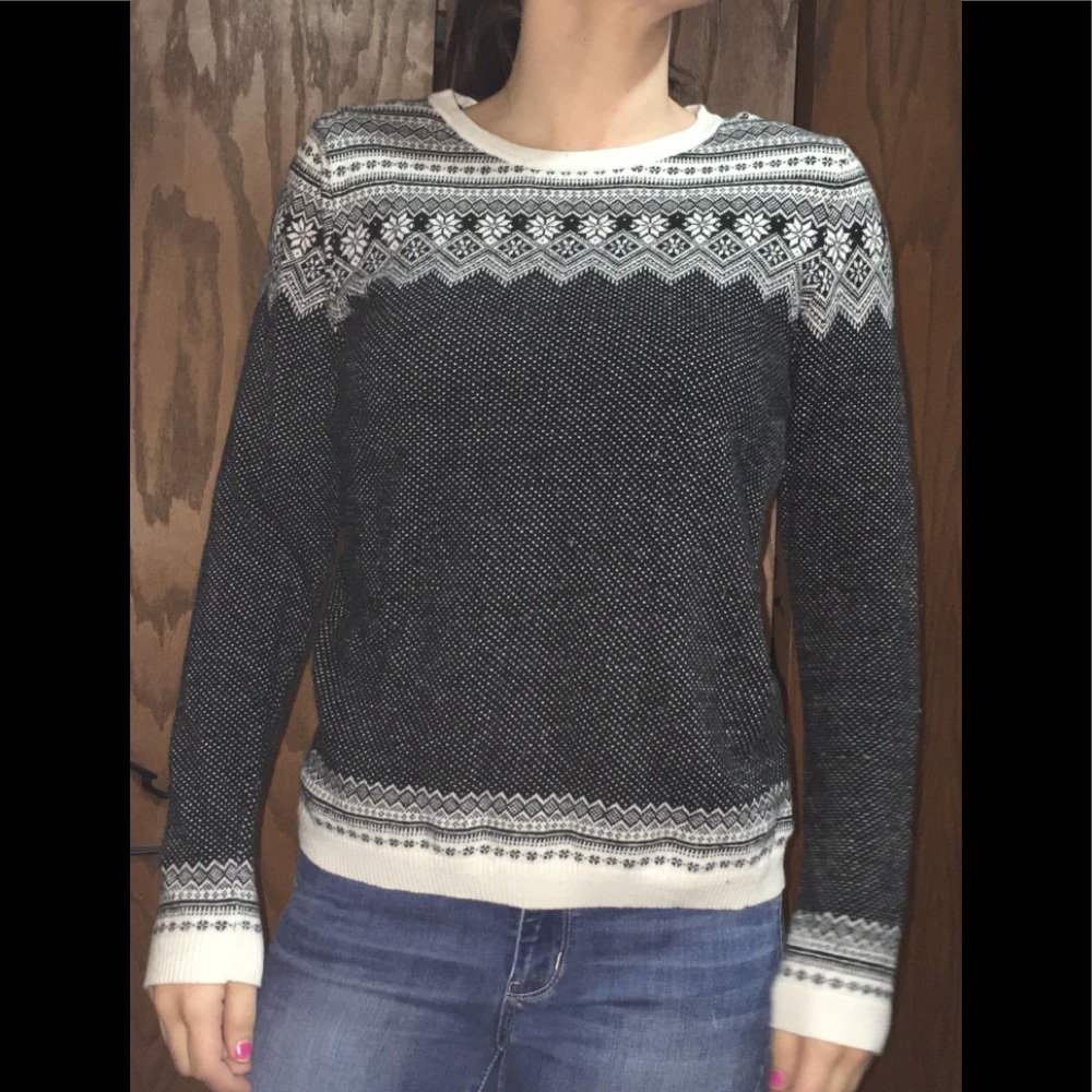 Forever 21 holiday sweater!